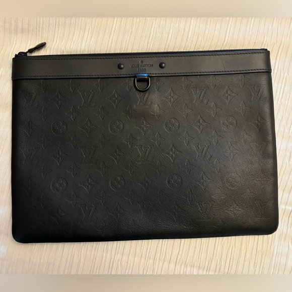 Louis Vuitton Discovery Pochette - Picture 3 of 8